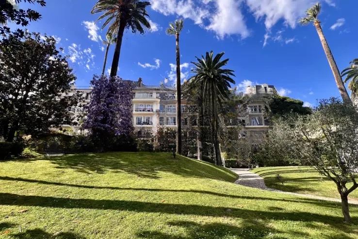 Квартира в Каннах, Франция, 60 м² - фото 1