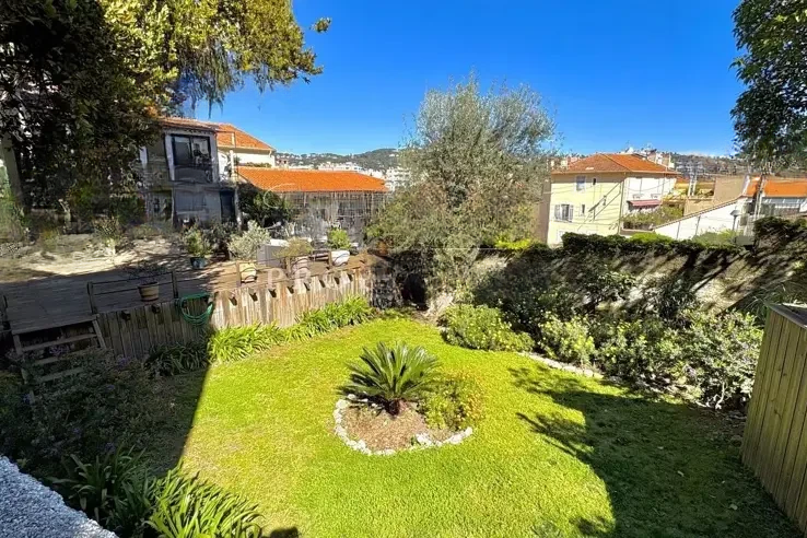 Квартира в Каннах, Франция, 97 м² - фото 1