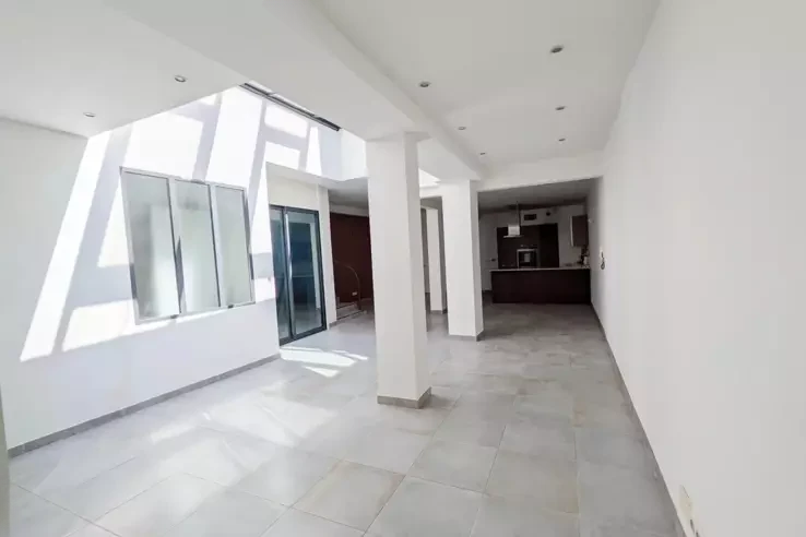 Квартира в Каннах, Франция, 214 м² - фото 1