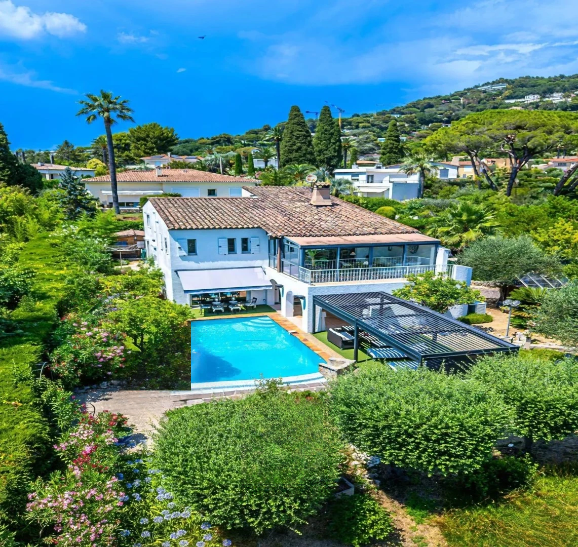 Квартира в Каннах, Франция, 228 м² - фото 1