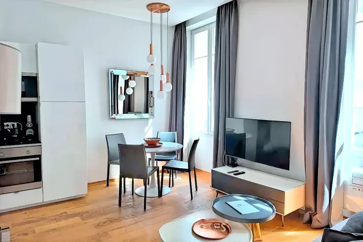 Квартира в Каннах, Франция, 40 м² - фото 1