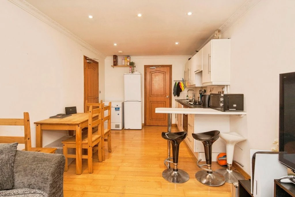 Квартира в Лондоне, Великобритания, 47 м² - фото 1