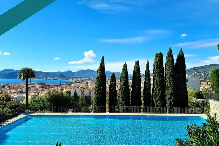 Квартира в Каннах, Франция, 127 м² - фото 1