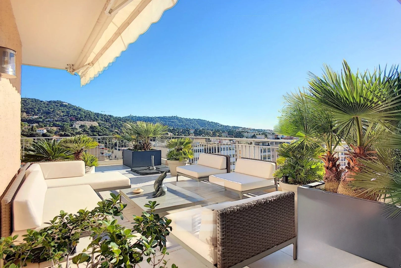 Квартира в Каннах, Франция, 143 м² - фото 2