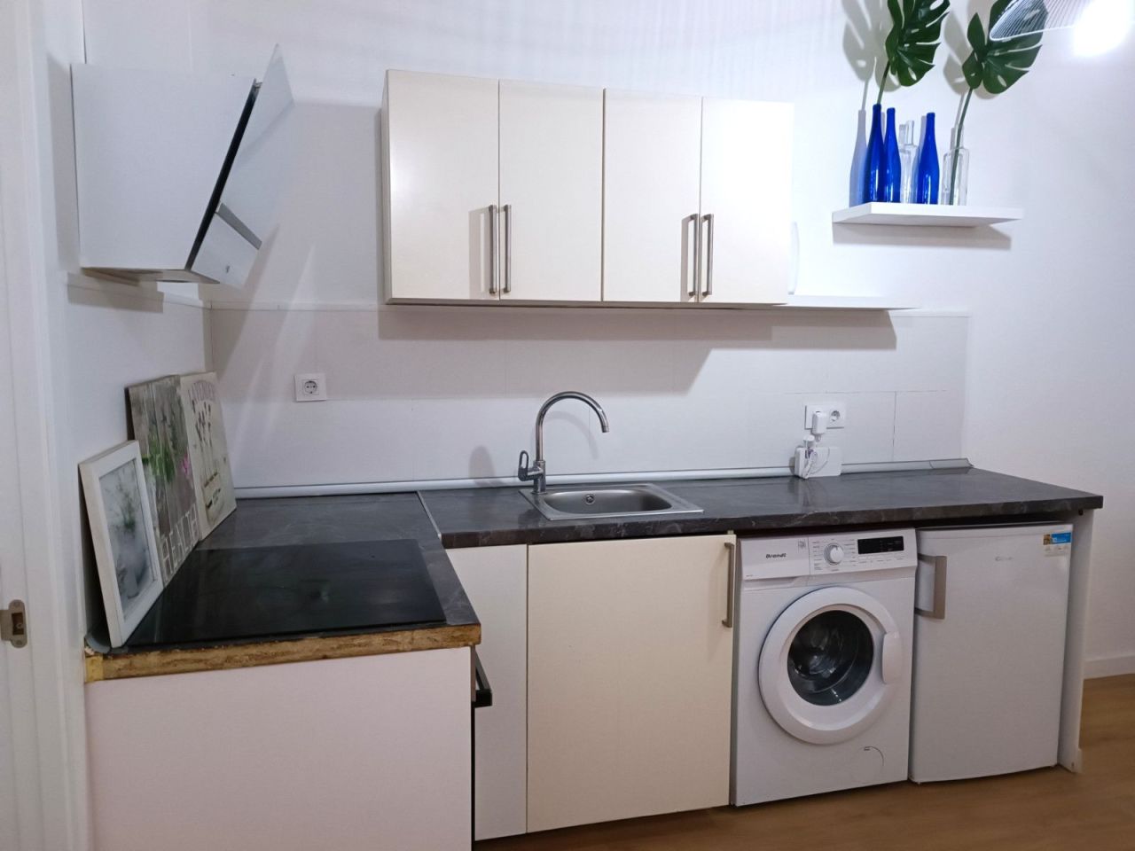 Квартира в Барселоне, Испания, 27 м² - фото 1