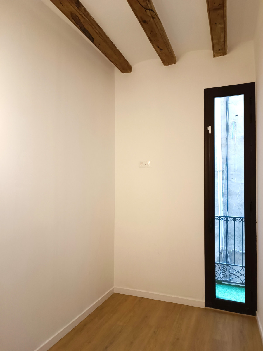 Квартира в Барселоне, Испания, 27 м² - фото 6