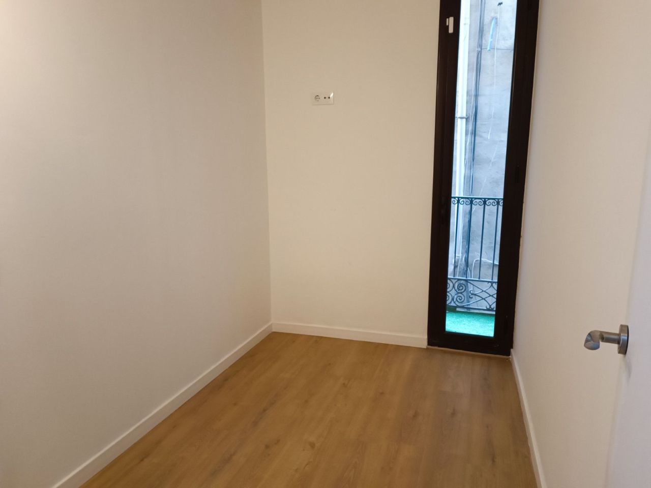 Квартира в Барселоне, Испания, 27 м² - фото 7