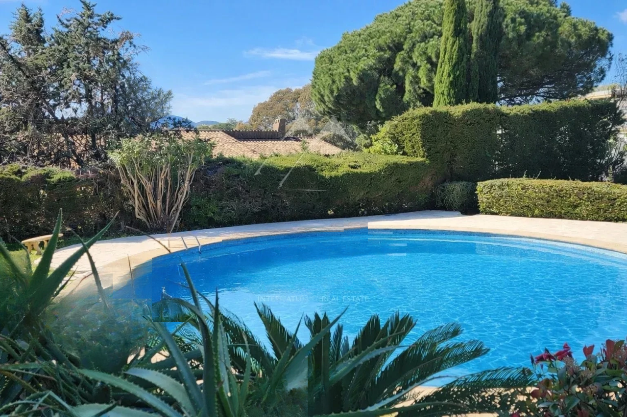 Квартира в Каннах, Франция, 91 м² - фото 2