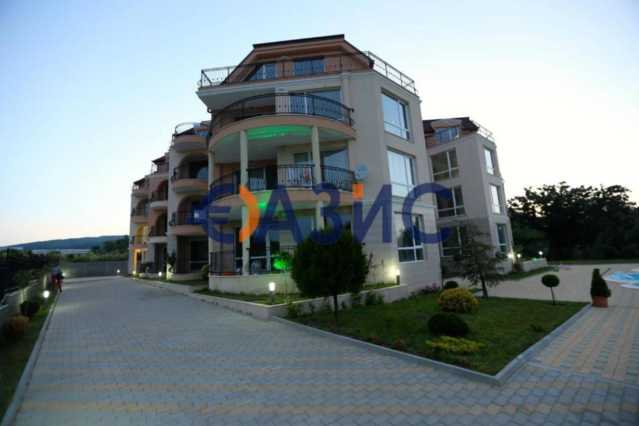 Апартаменты в Обзоре, Болгария, 68 м² - фото 1