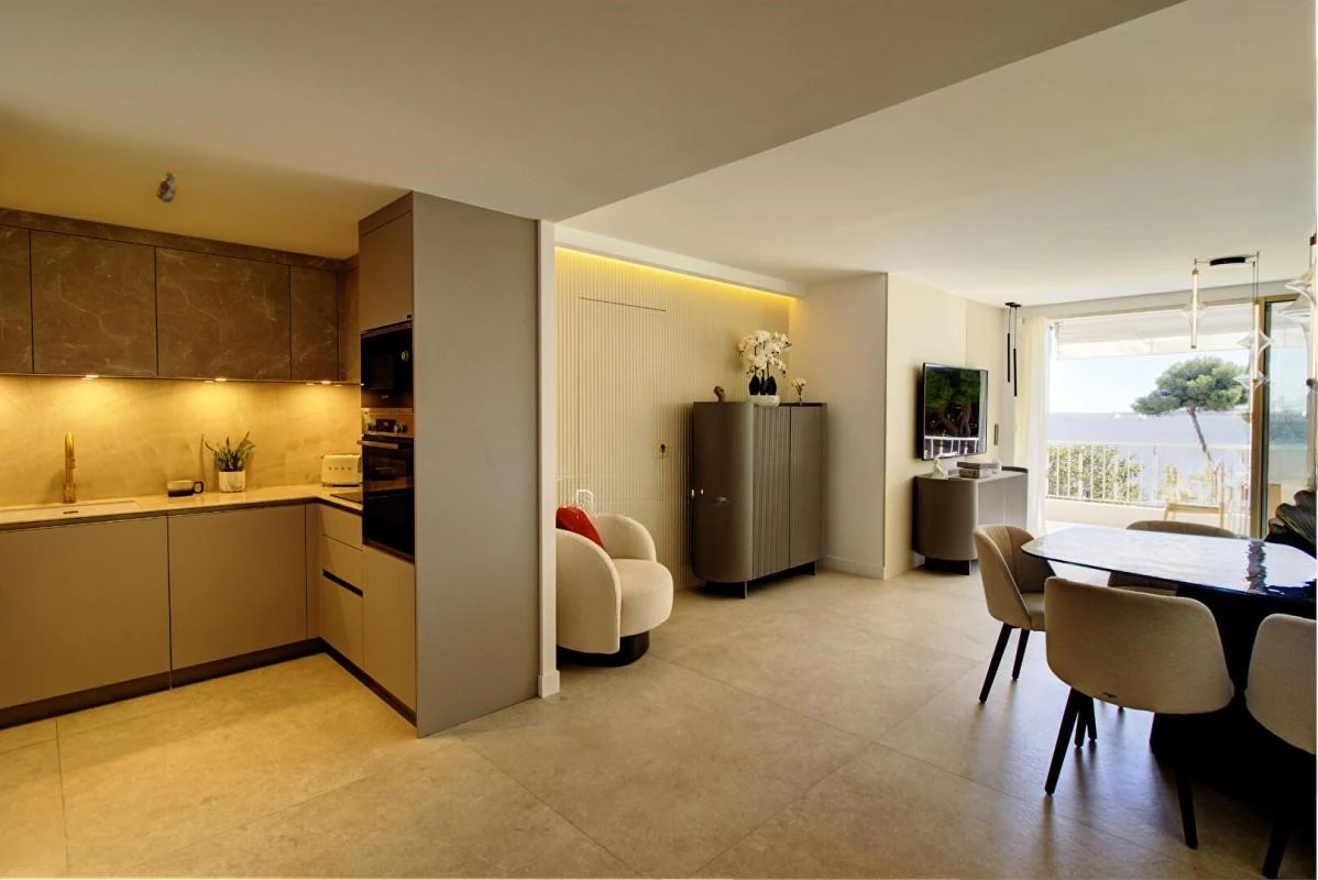 Квартира в Каннах, Франция, 101 м² - фото 2