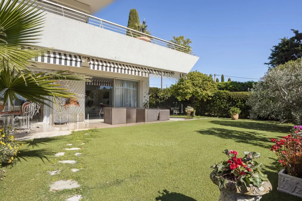 Квартира в Каннах, Франция, 91 м² - фото 3