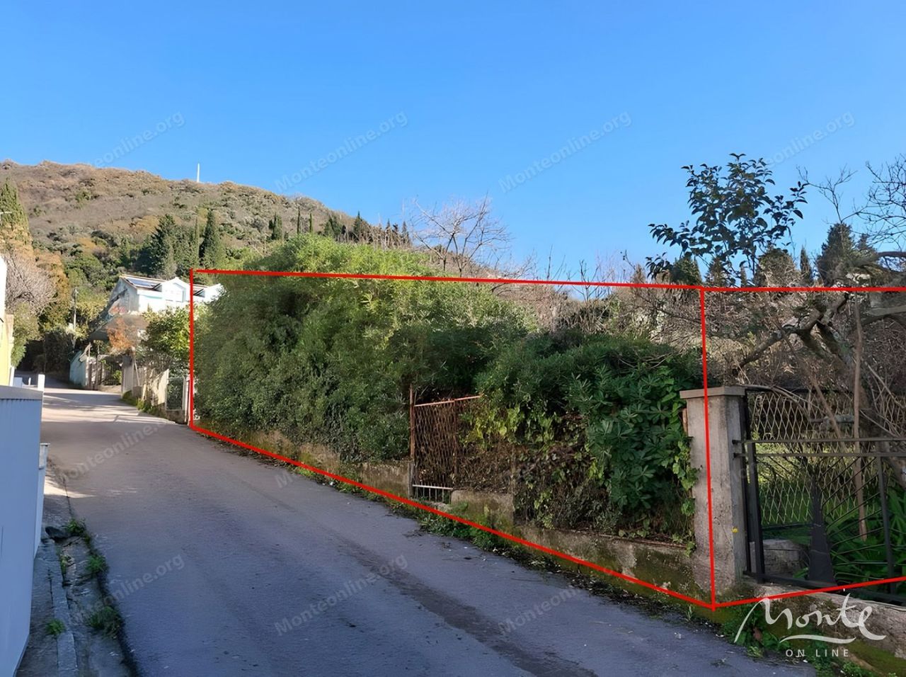 Земля в Тивате, Черногория, 410 м² - фото 3