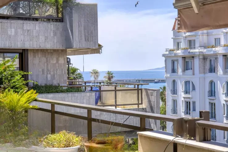 Квартира в Каннах, Франция, 152 м² - фото 2