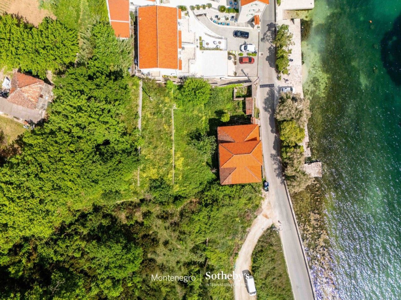 Вилла в Которе, Черногория, 300 м² - фото 15