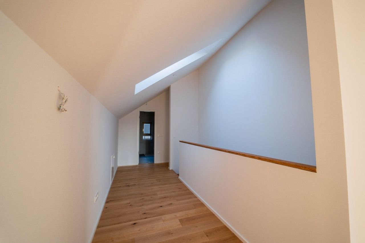 Дом в Медводе, Словения, 201 м² - фото 10