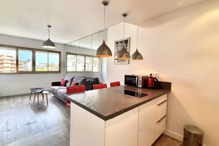 Квартира в Каннах, Франция, 34 м² - фото 2