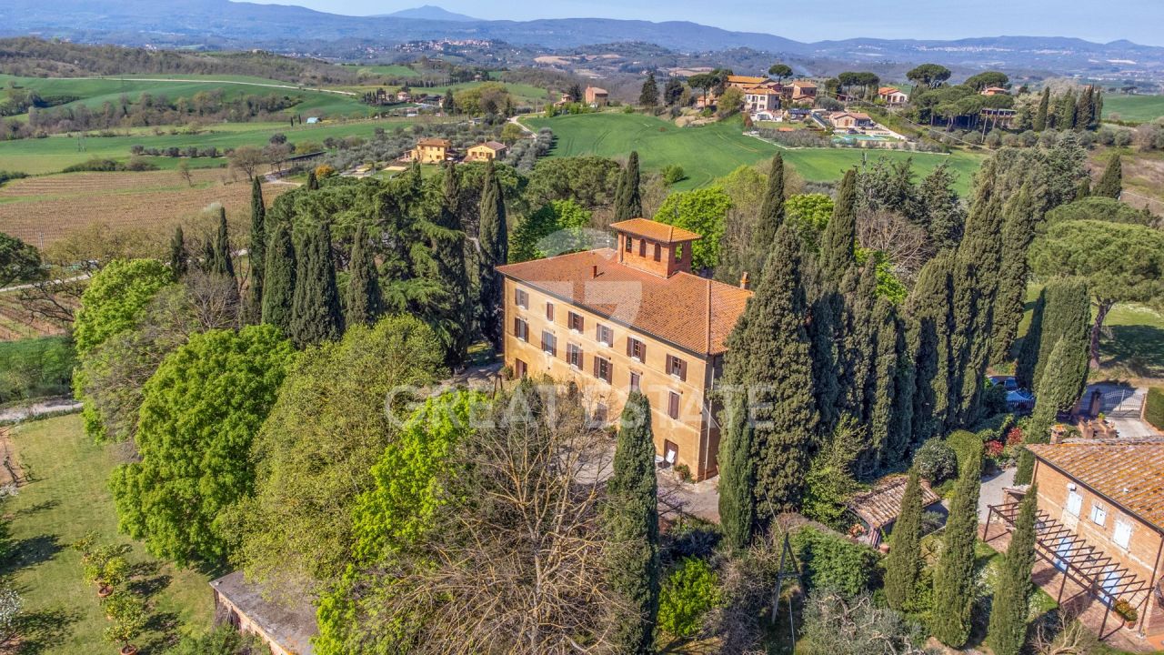 Дом в Кастильоне-дель-Лаго, Италия, 719.95 м² - фото 1