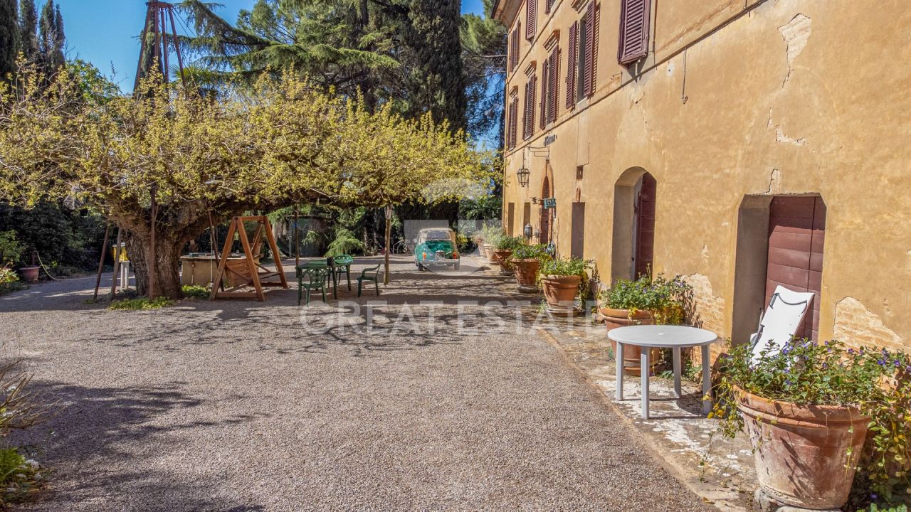 Дом в Кастильоне-дель-Лаго, Италия, 719.95 м² - фото 5