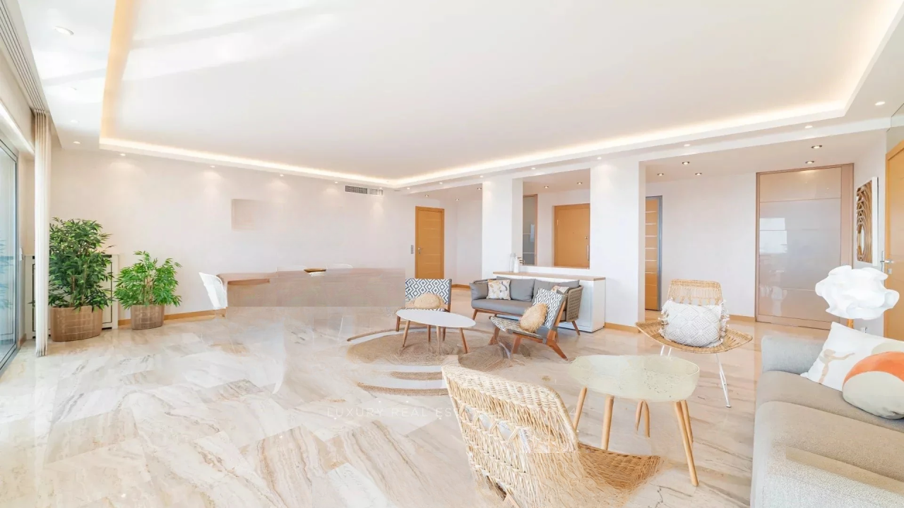 Квартира в Каннах, Франция, 191 м² - фото 6