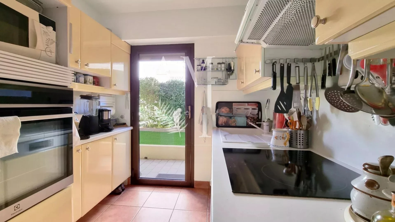 Квартира в Каннах, Франция, 78 м² - фото 6