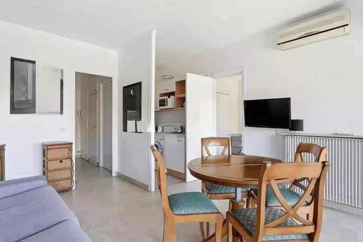 Квартира в Каннах, Франция, 40 м² - фото 3