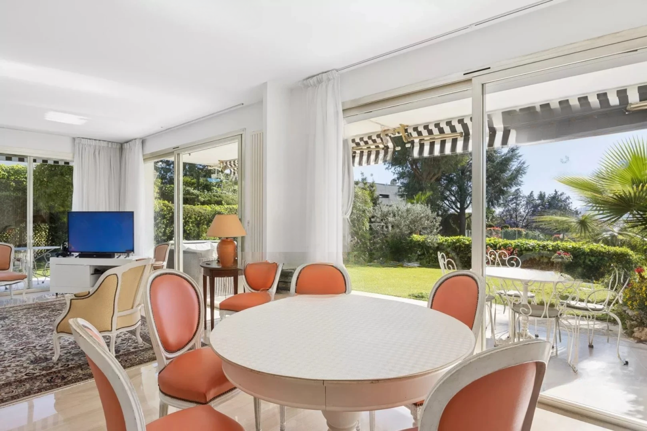 Квартира в Каннах, Франция, 91 м² - фото 8