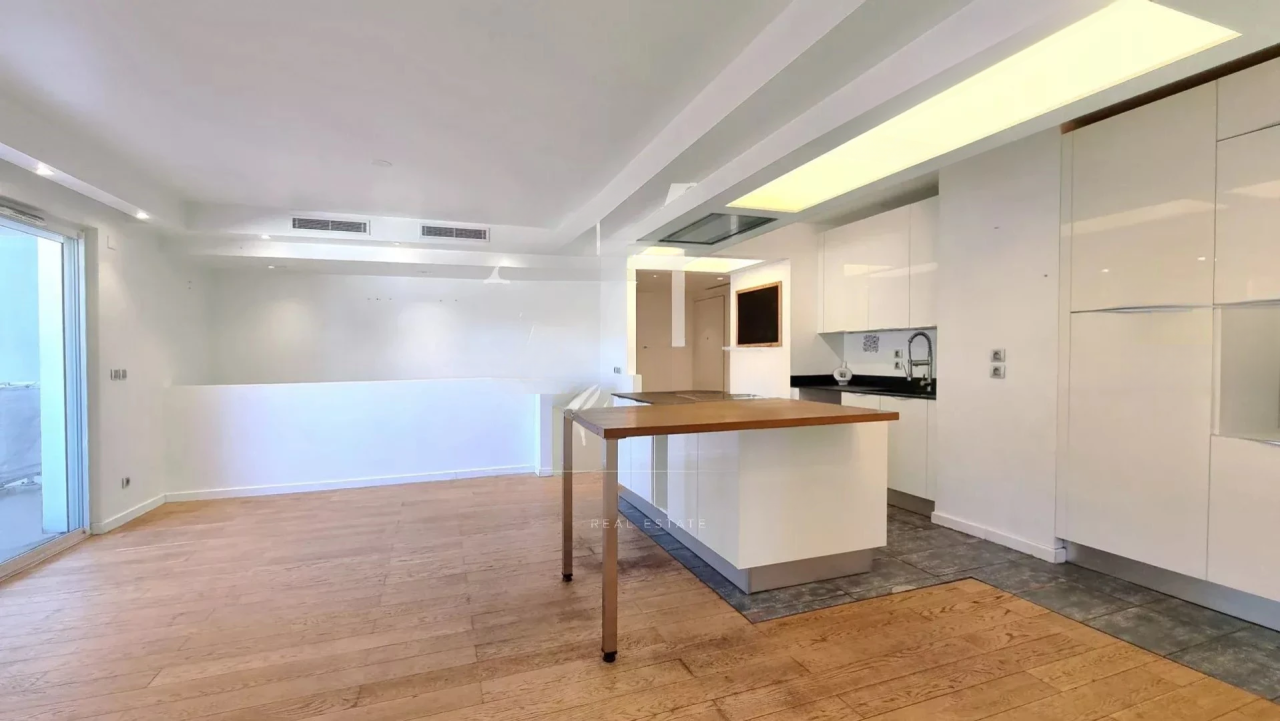 Квартира в Каннах, Франция, 137 м² - фото 8