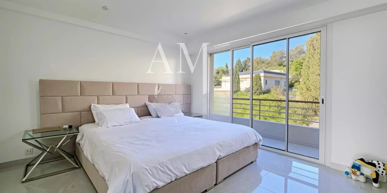 Квартира в Каннах, Франция, 90 м² - фото 9