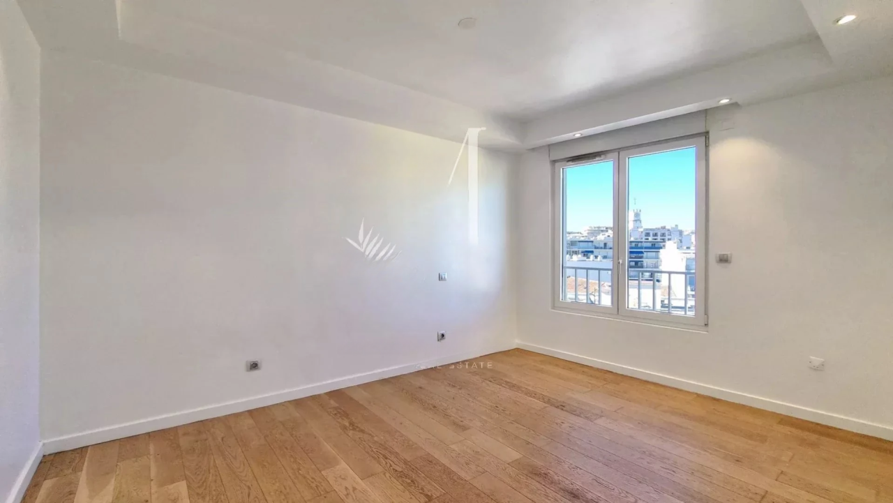 Квартира в Каннах, Франция, 137 м² - фото 9