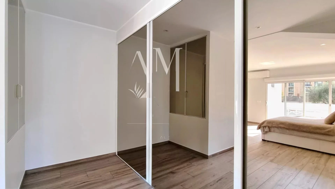 Квартира в Каннах, Франция, 180 м² - фото 10