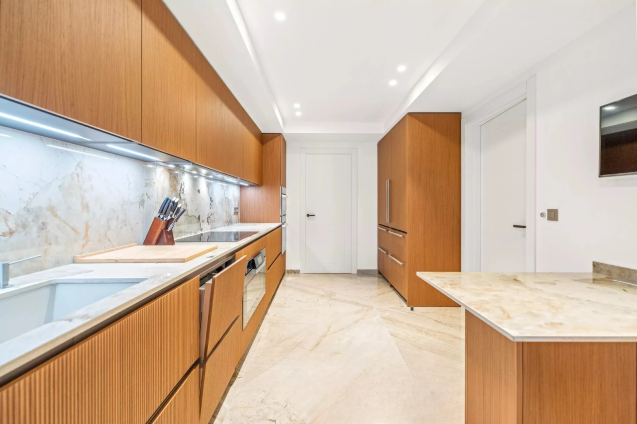 Квартира в Каннах, Франция, 324 м² - фото 12