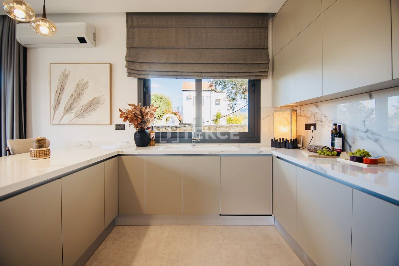 Бунгало в Кирении, Кипр, 220 м² - фото 12