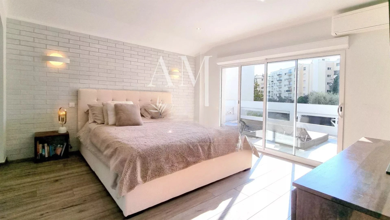 Квартира в Каннах, Франция, 180 м² - фото 12