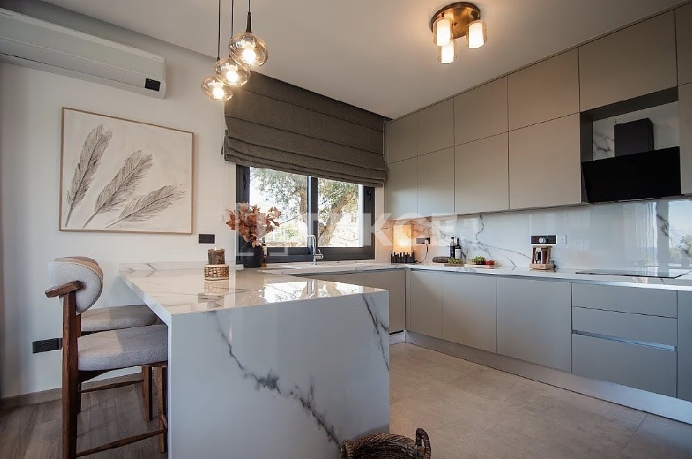 Бунгало в Кирении, Кипр, 220 м² - фото 13