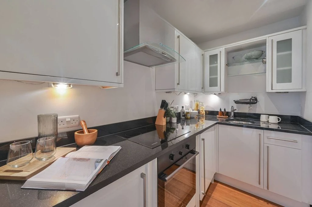 Квартира в Лондоне, Великобритания, 52 м² - фото 13