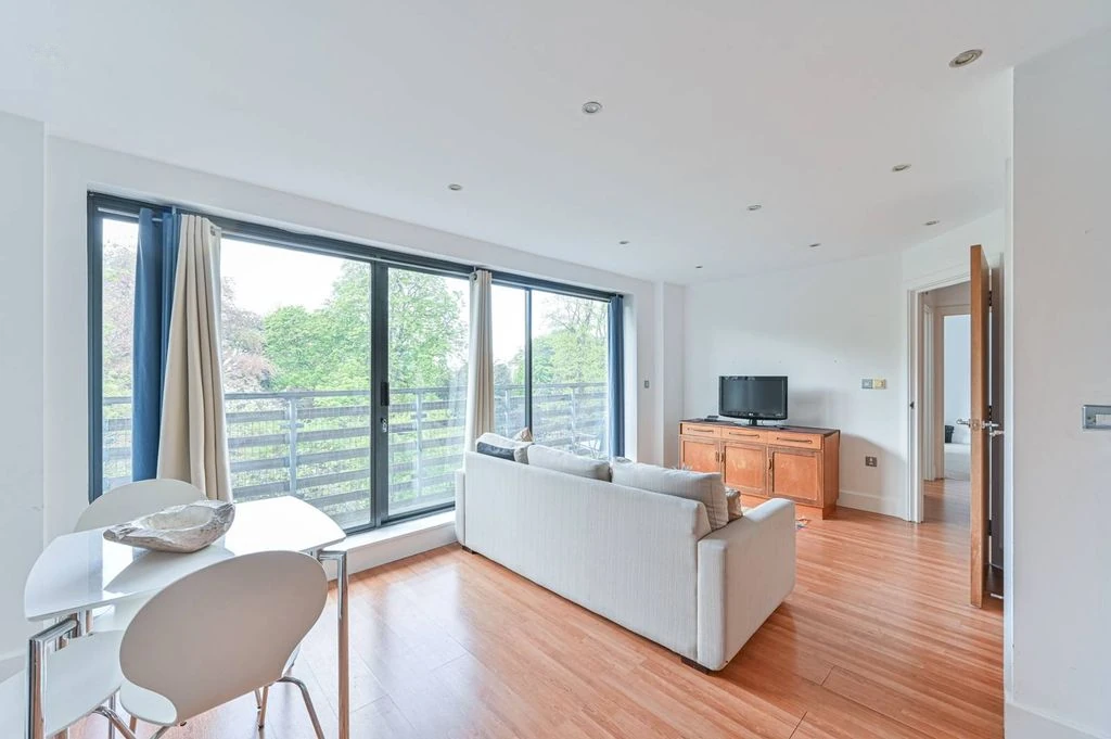 Квартира в Лондоне, Великобритания, 44 м² - фото 14