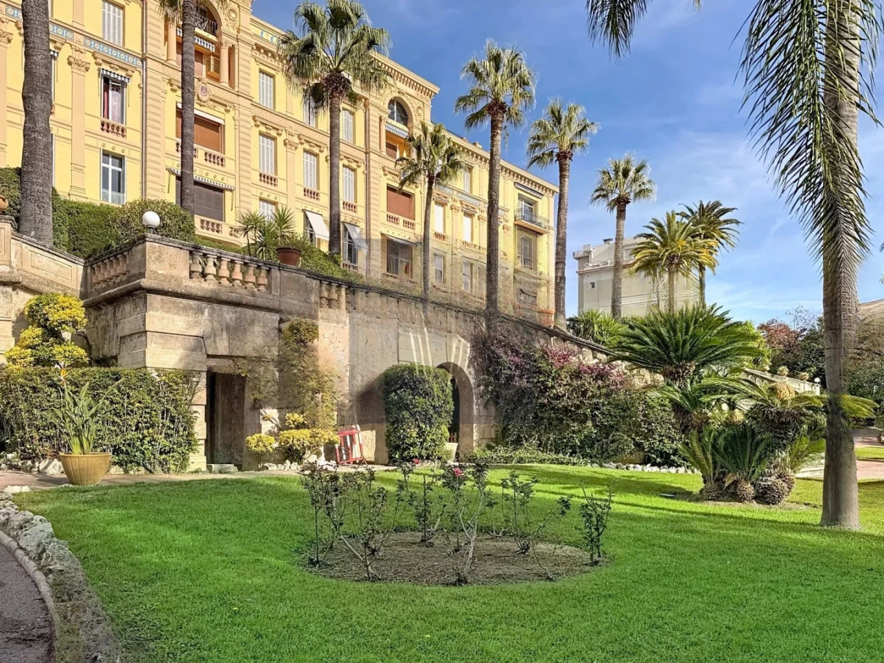 Квартира в Каннах, Франция, 91 м² - фото 15