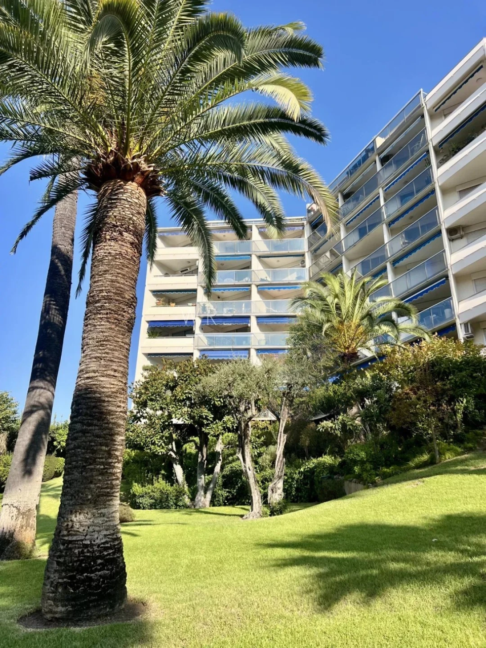 Квартира в Каннах, Франция, 50 м² - фото 16