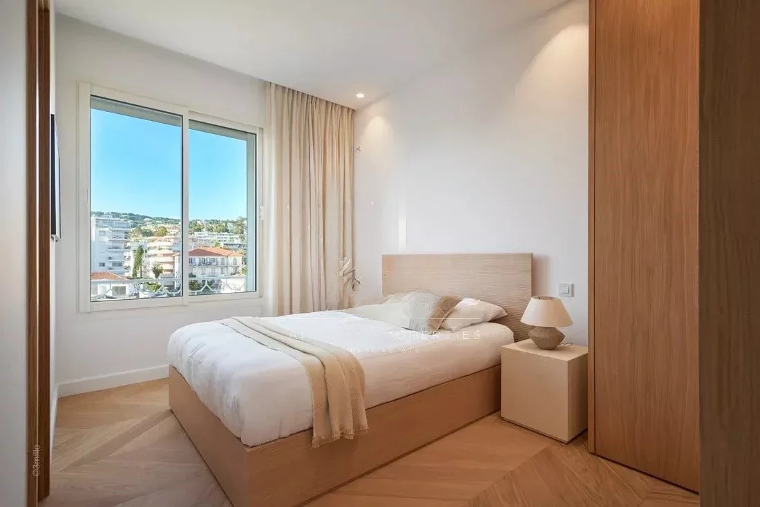 Квартира в Каннах, Франция, 110 м² - фото 17