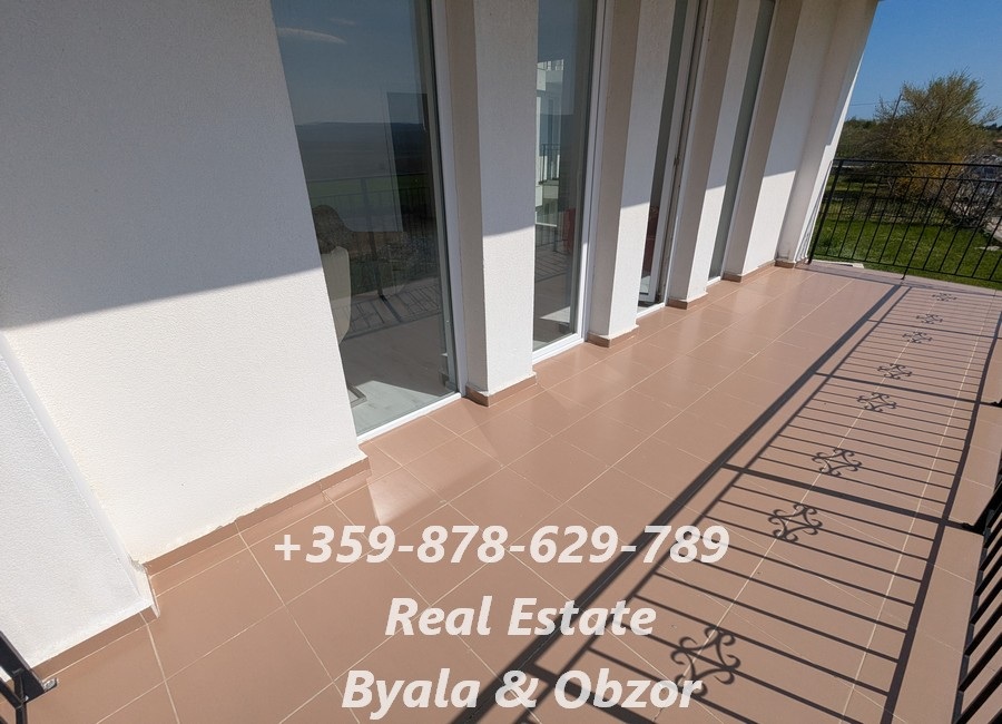 Квартира в Бяле, Болгария, 110 м² - фото 2