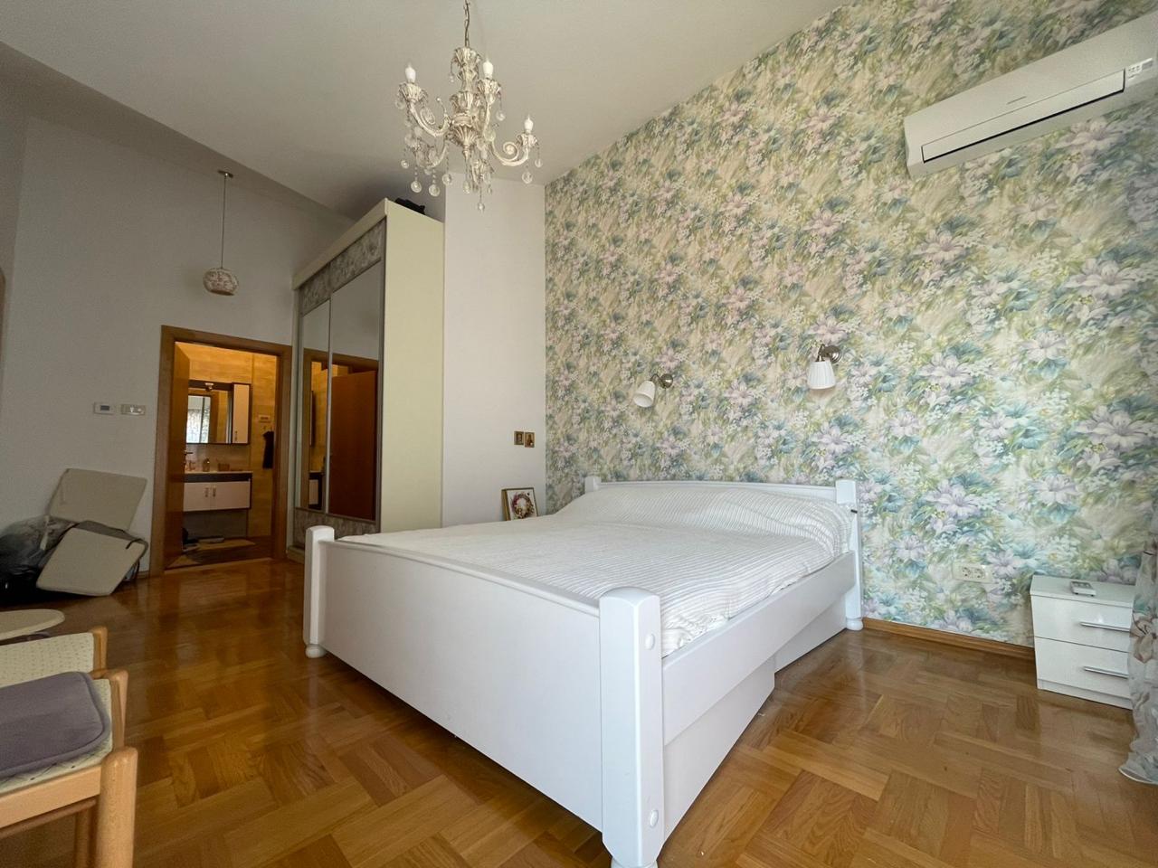 Квартира в Будве, Черногория, 141 м² - фото 14