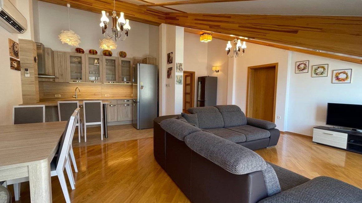 Квартира в Будве, Черногория, 141 м² - фото 13