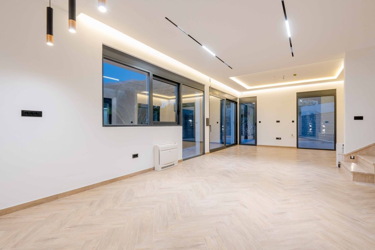 Вилла в Будве, Черногория, 240 м² - фото 15