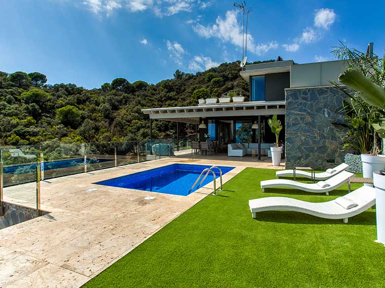 Вилла в Тосса-де-Мар, Испания, 200 м² - фото 1