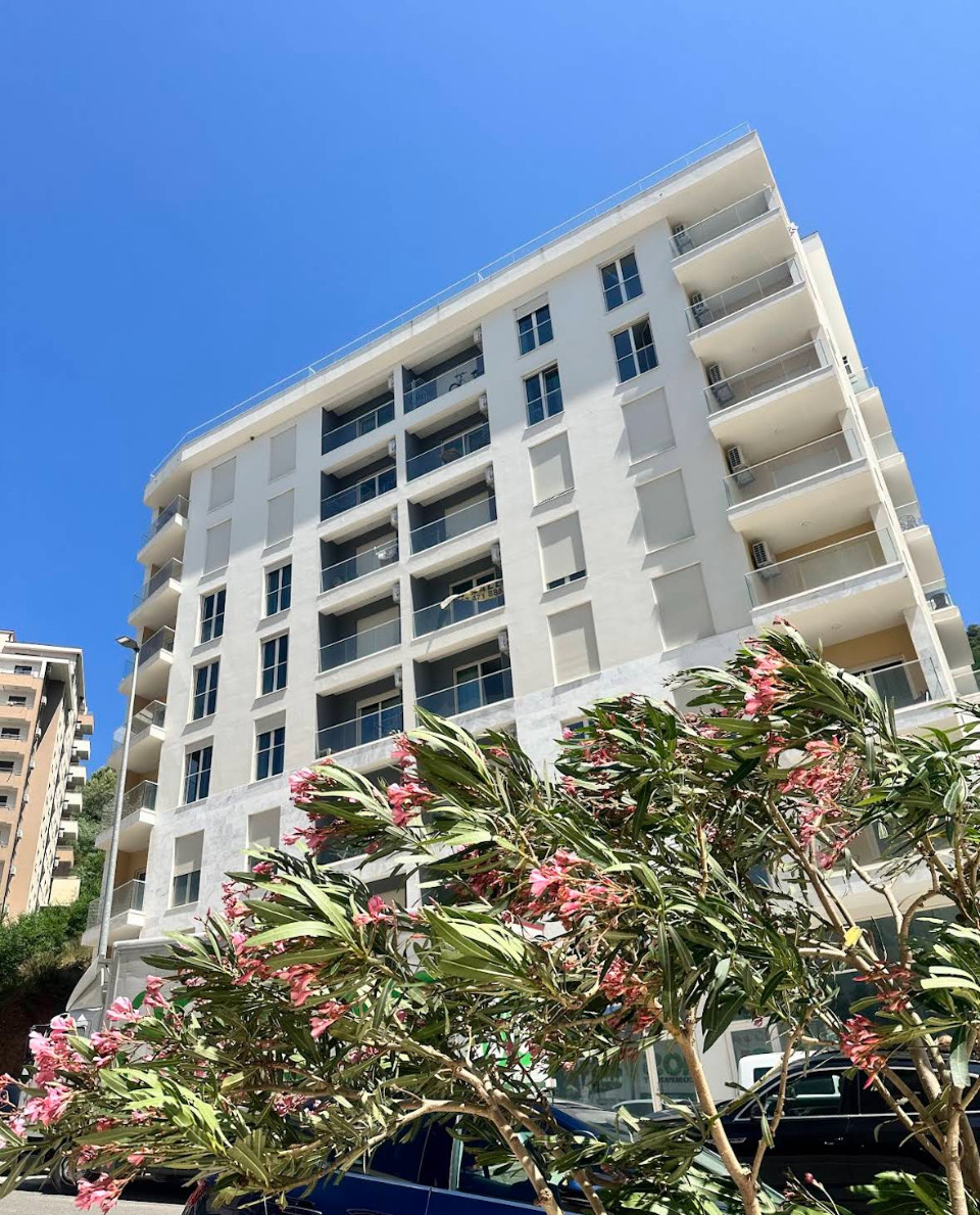 Квартира в Бечичи, Черногория, 43 м² - фото 1