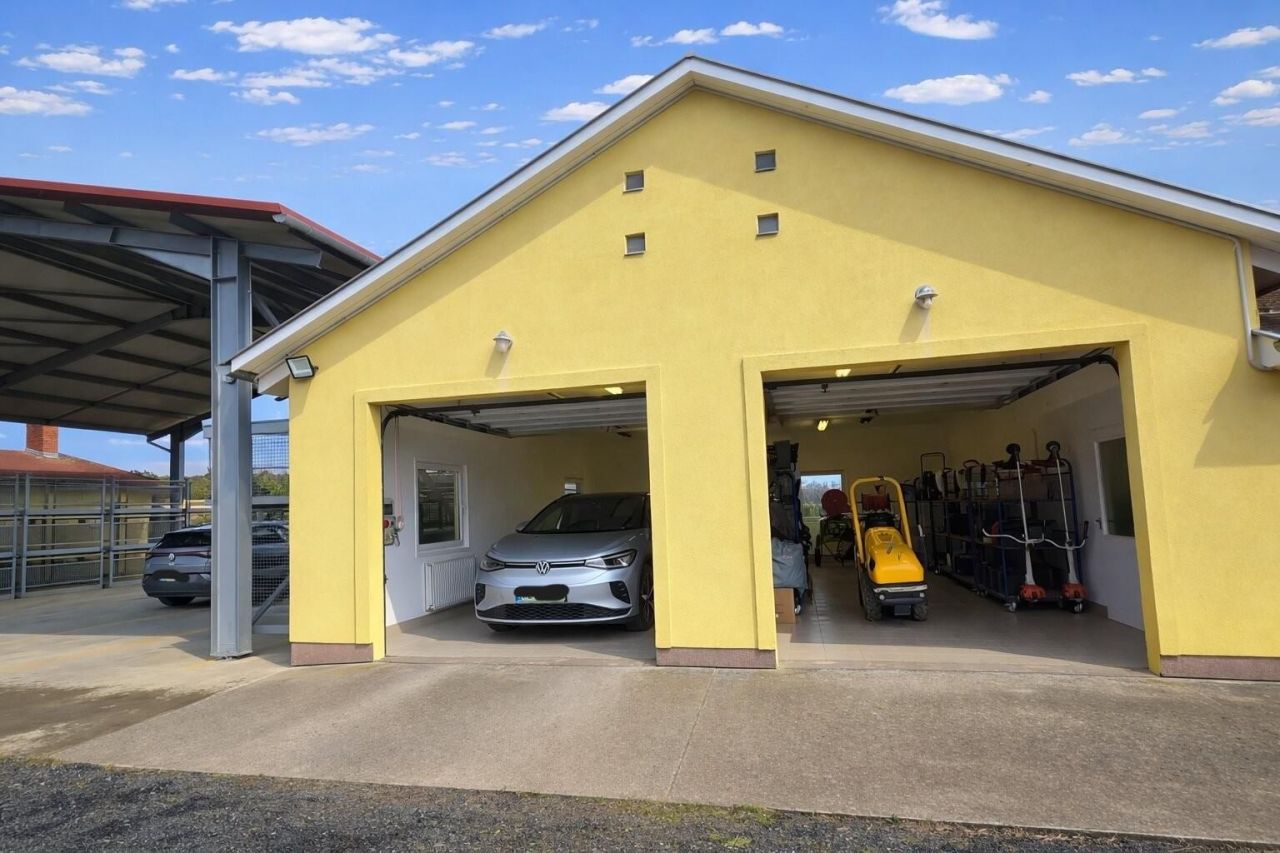 Коммерческая недвижимость Balogunyom, Венгрия, 879 м² - фото 6