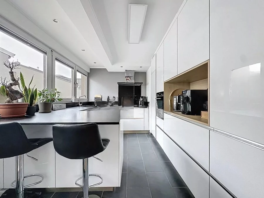 Квартира в Люксембурге, Люксембург, 87 м² - фото 1