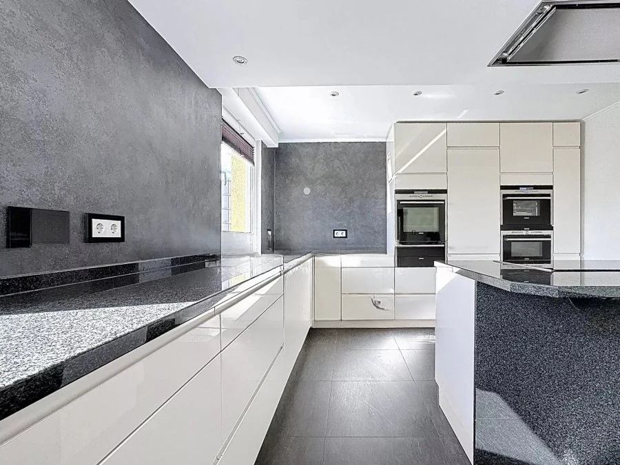 Квартира в Люксембурге, Люксембург, 82 м² - фото 1