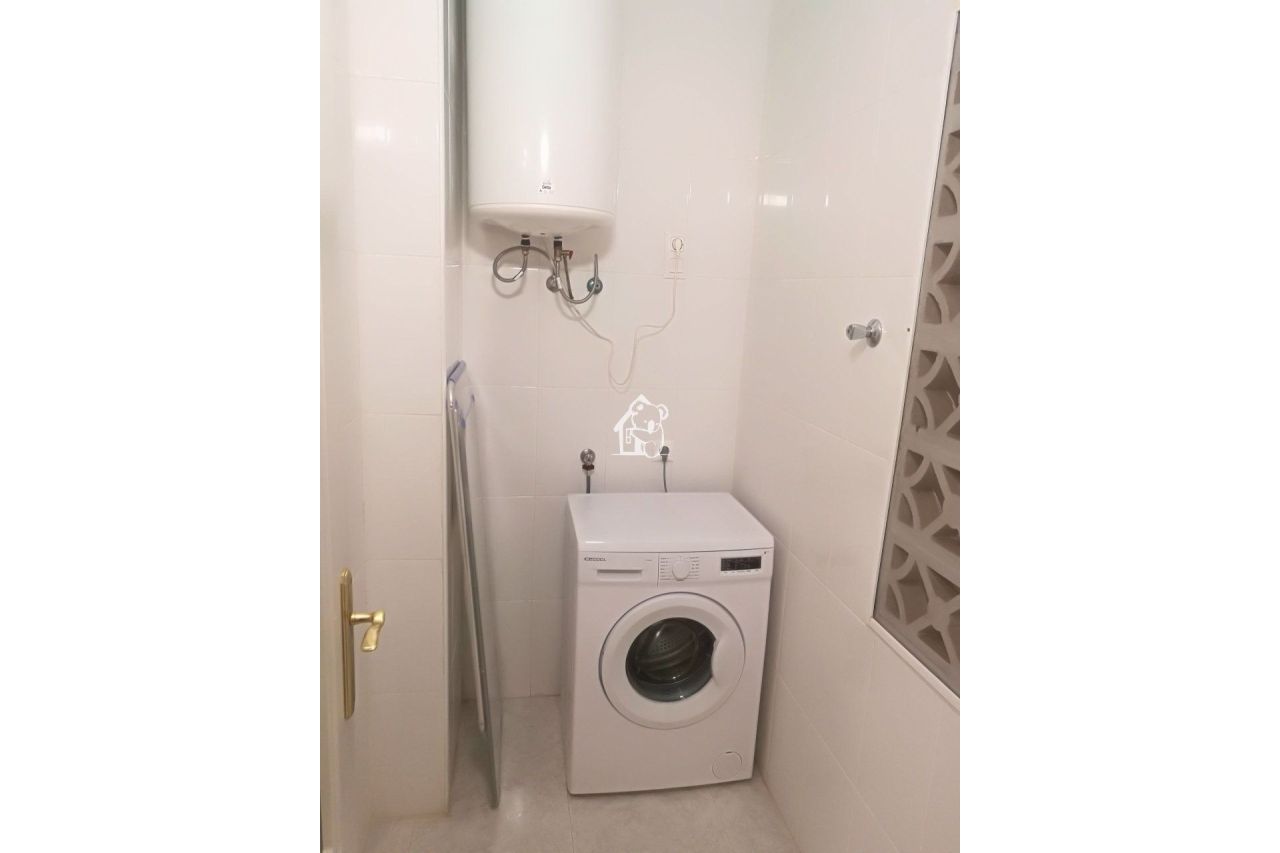 Апартаменты в Альгорфе, Испания, 80 м² - фото 8