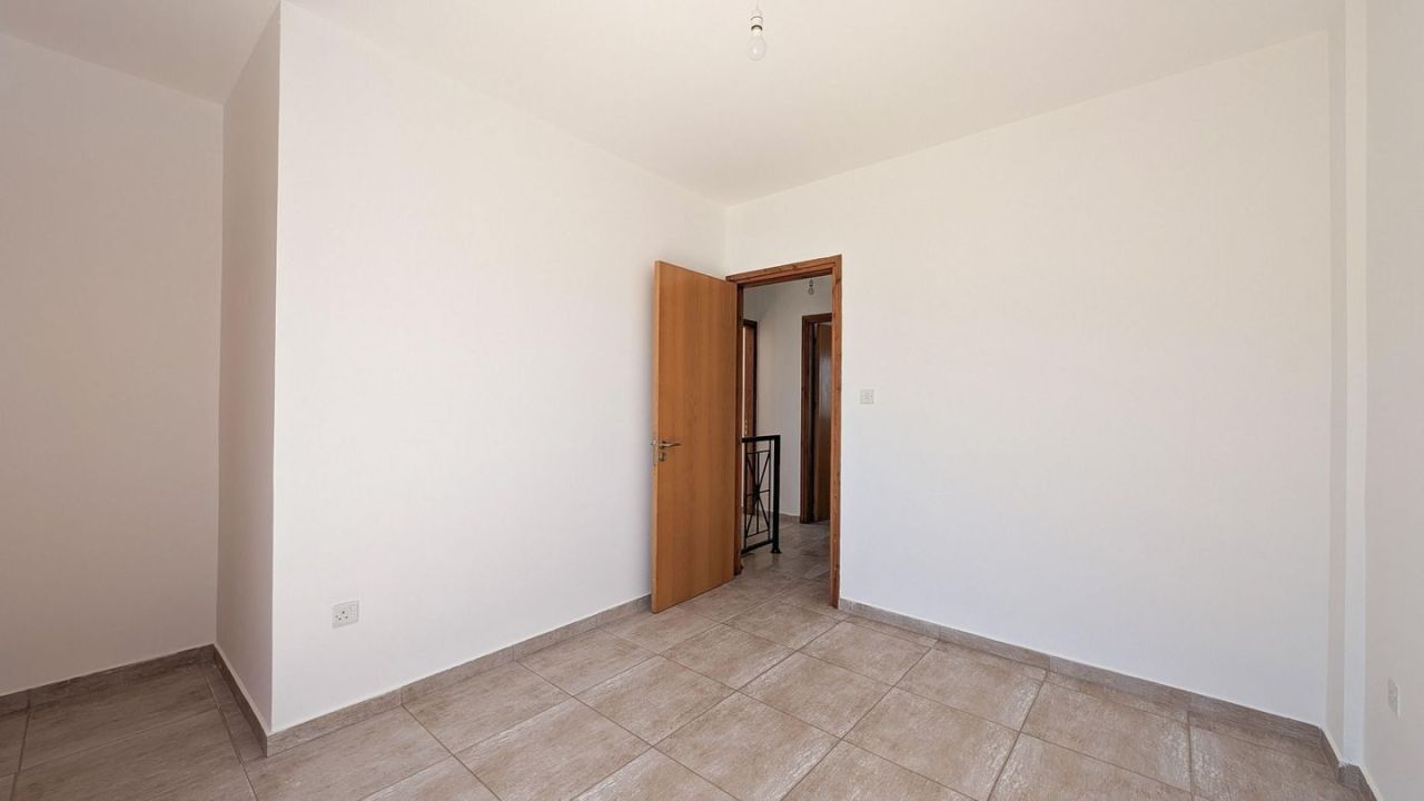 Вилла в Ларнаке, Кипр, 108 м² - фото 8